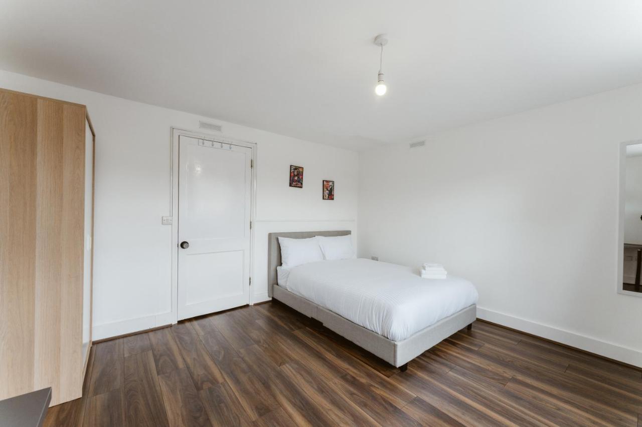 Limehouse Double - 3 Pensiune *