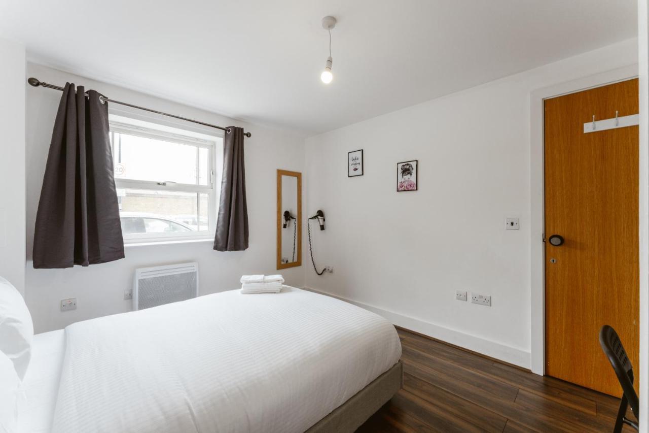Limehouse Double - 3 Pensiune